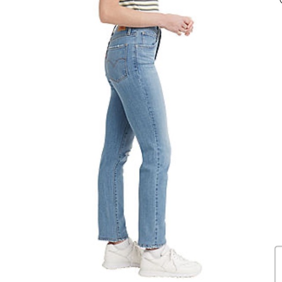 Levi's® Womens 724™ High Rise Straight Jeans - Picture 3 of 3